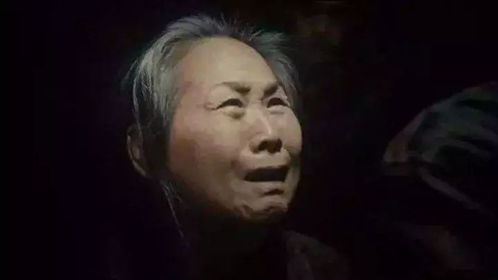 父母癌症晚期要不要继续治疗,父母同时查出癌症晚期