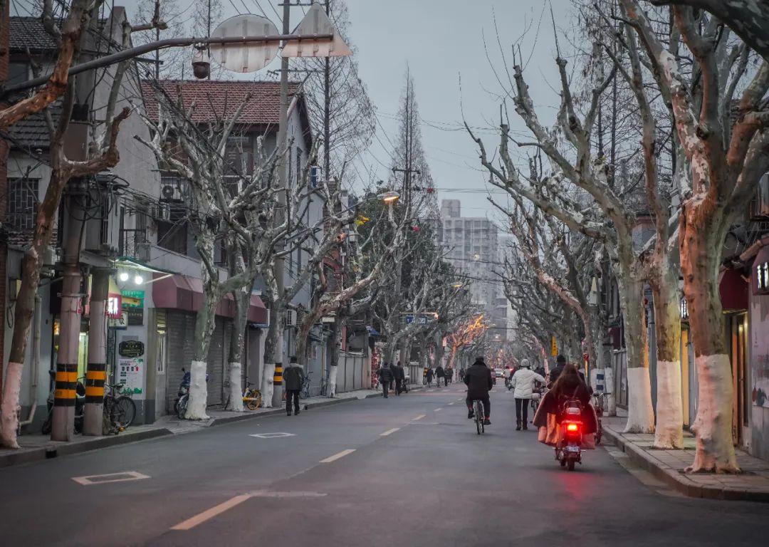 10㎡的食品厂，开了25年，吃过6种以上的孩子都打酱油了吧？