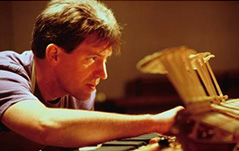 百年雅马哈:如何制造一架靠“音质”取胜的钢琴?