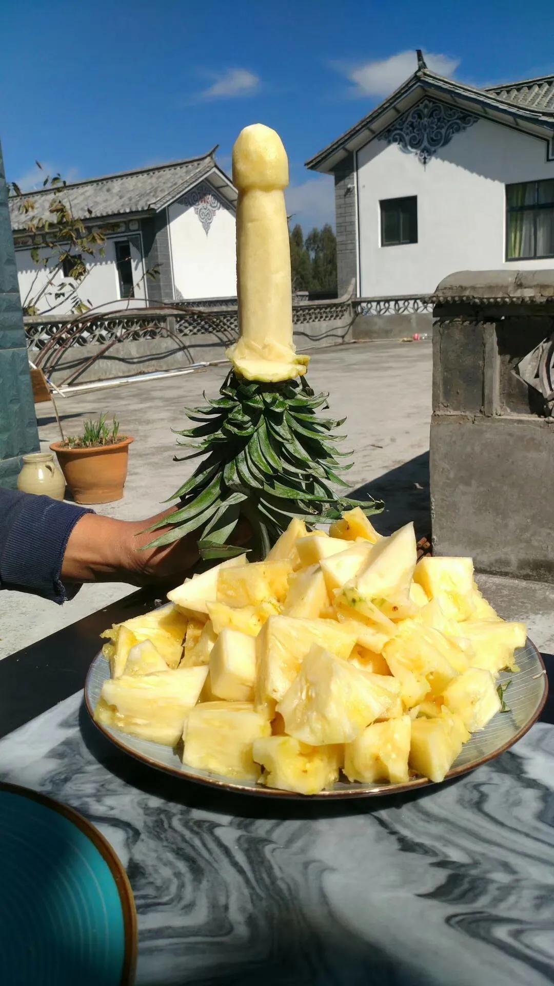 一家三口在大理租房,一家三口的田园生活