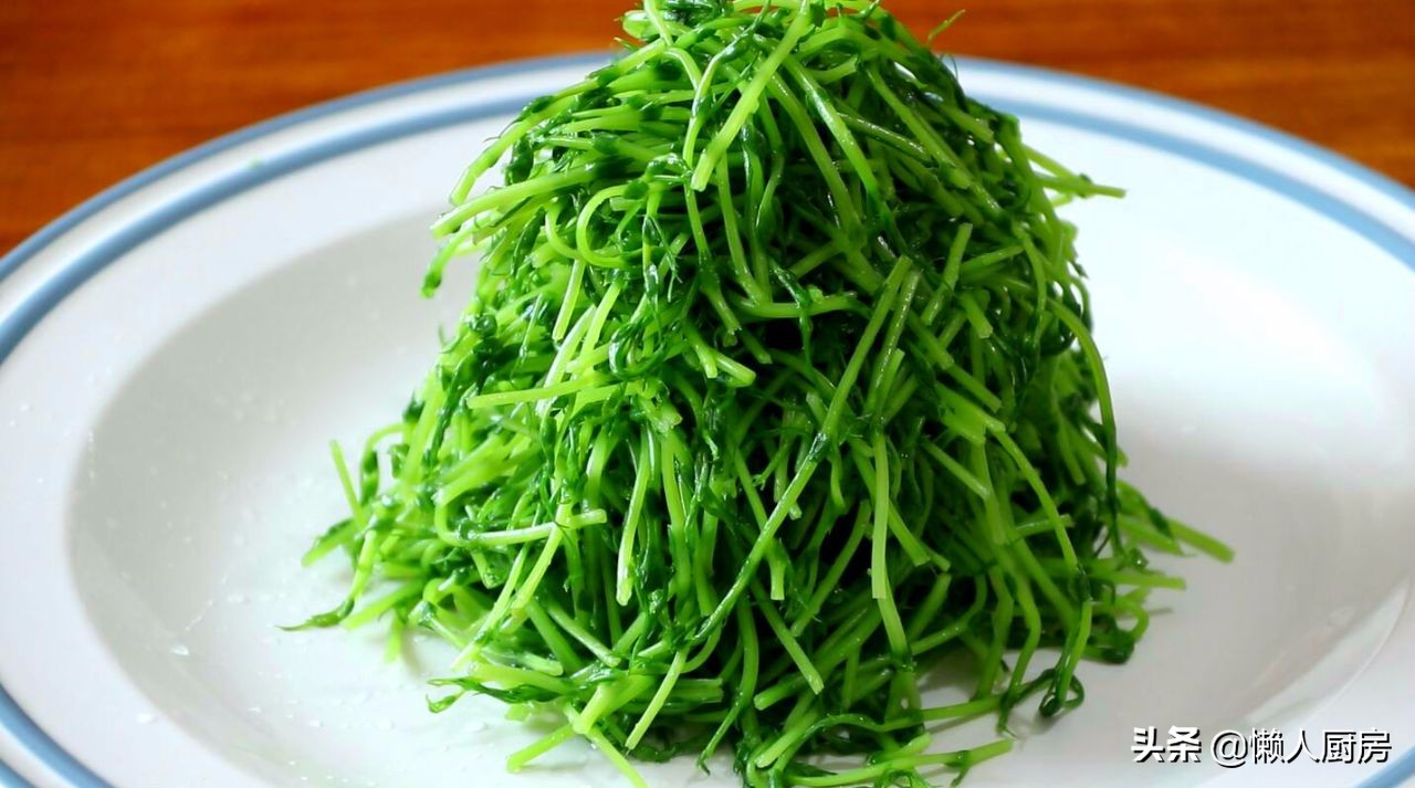 豌豆苗的家常做法怎么炒,刚买的豌豆怎么做好吃