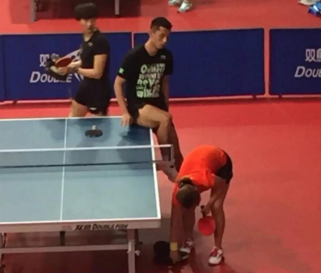 16年张继科刘诗雯微博之夜打球,张继科刘诗雯虐心