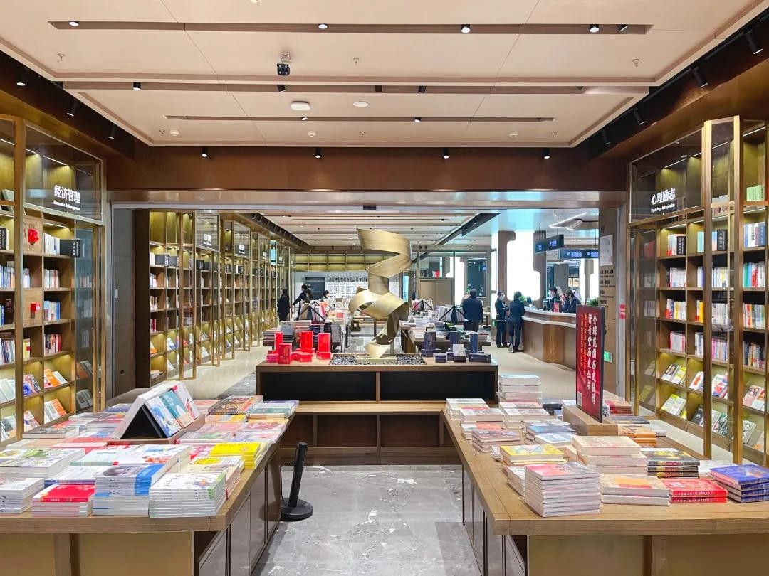 “书香鼓楼”地标，凤凰于飞，华丽转身