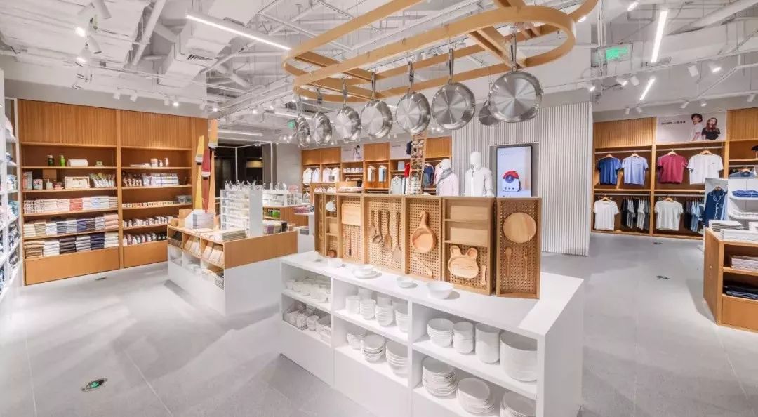 跨界家居服装品牌 (跨界家居服饰)