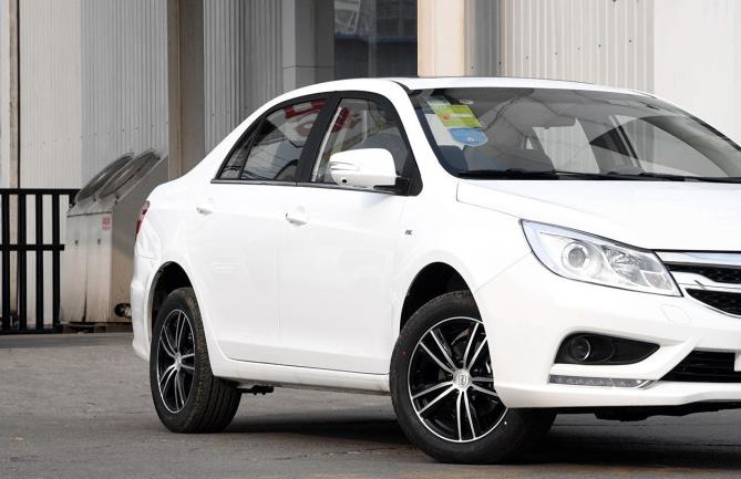 比亚迪f3市区油耗十个左右正常吗,比亚迪3万到6万