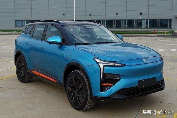 创小报109:抖音测听视频;百度元宇宙;小红书融资;恒大出售恒腾股