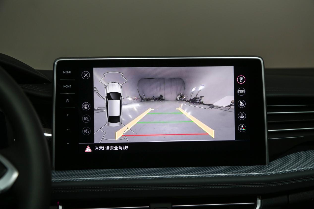 轿车大众速腾,大众紧凑型轿车速腾