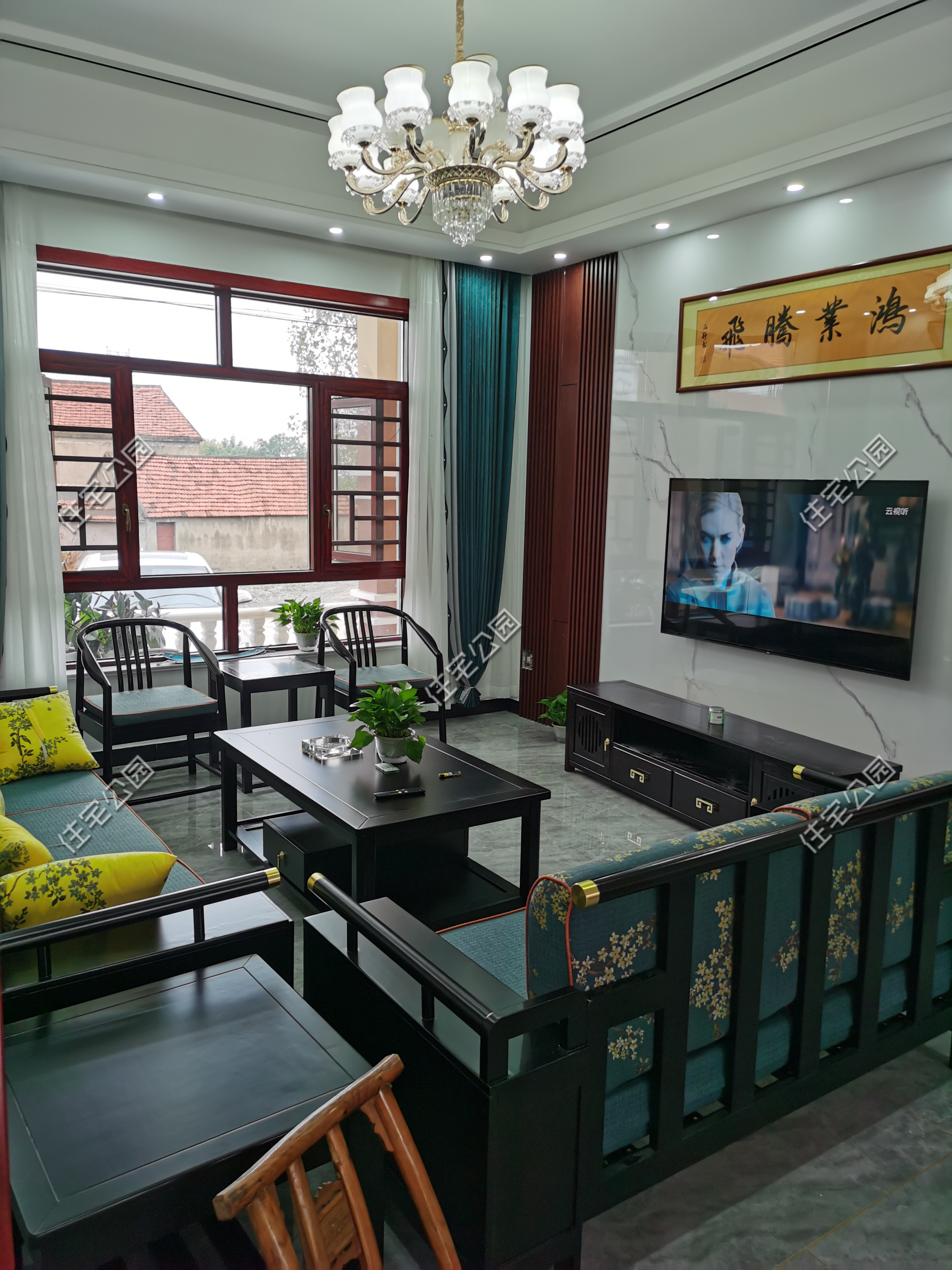 别把一层不当别墅，看看颜先生建的这栋大平层，哪里比楼房差了？