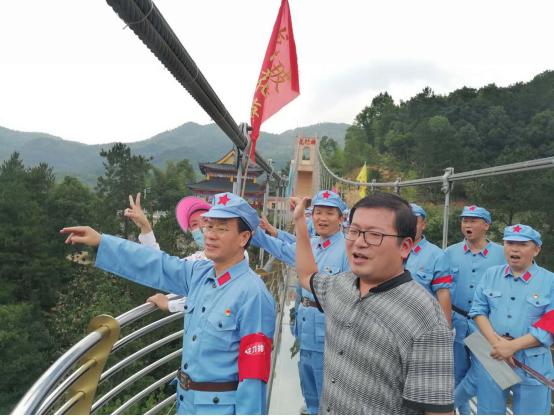 湖北祥云集团：重走红色之路，共筑祥云伟业