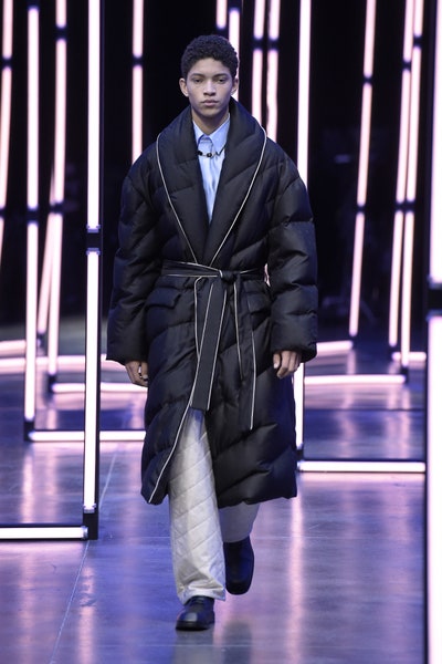 芬迪fendi2021男装,fendi芬迪2023春夏男装时装秀