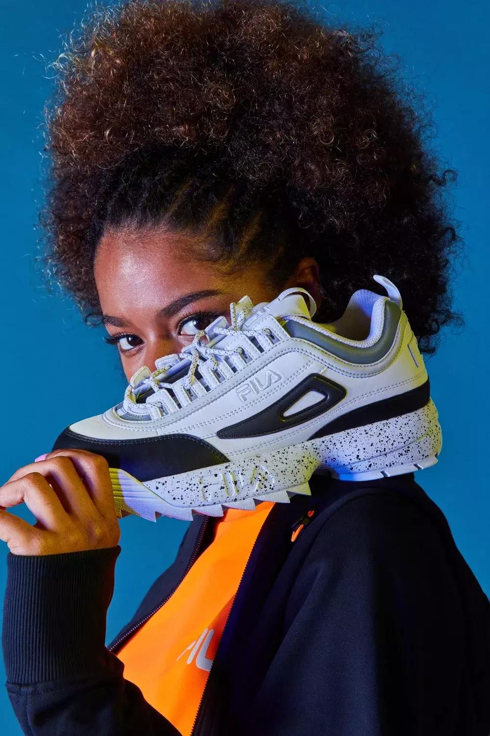 天气回暖怎么穿,天冷运动鞋怎么穿搭