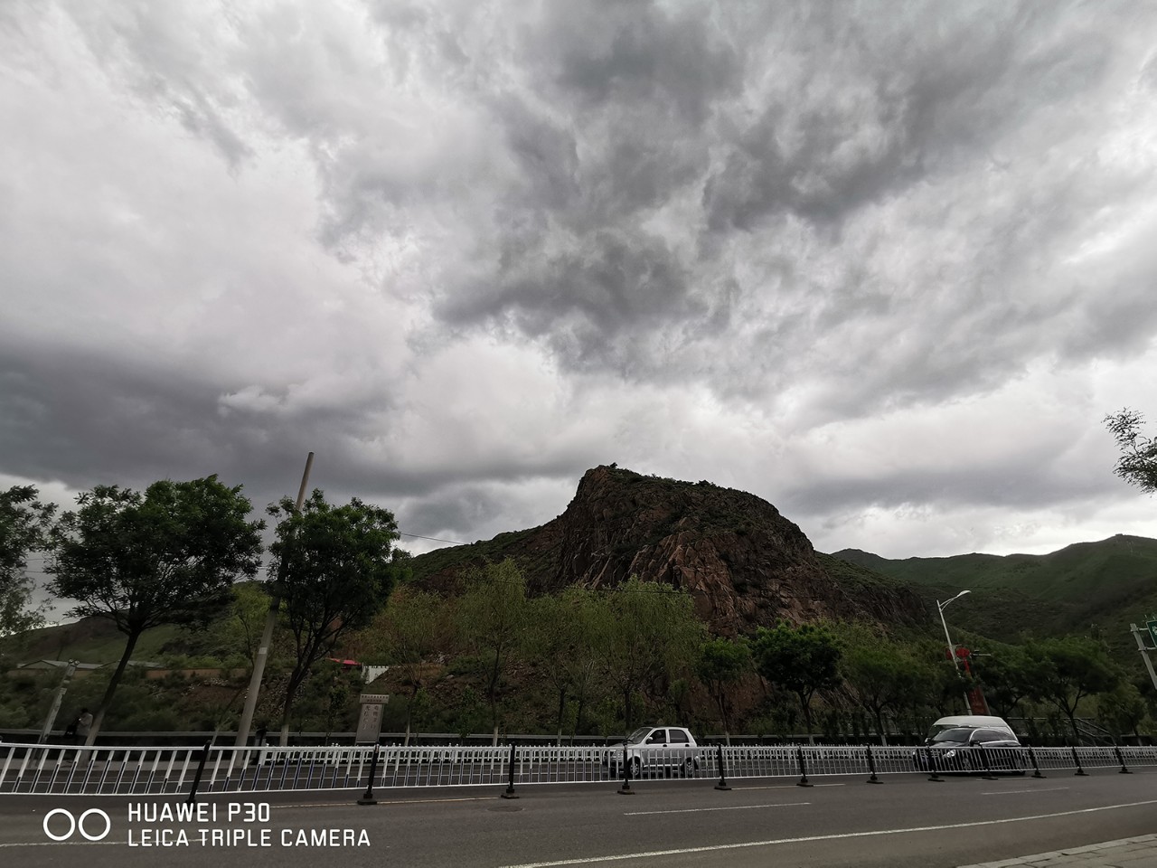 华为P30上手体验精致和价格真不能权衡一下吗？