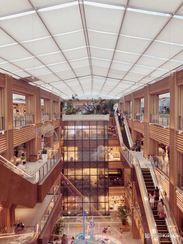 郑州有什么好吃的美食,郑州有什么好玩的地方情侣