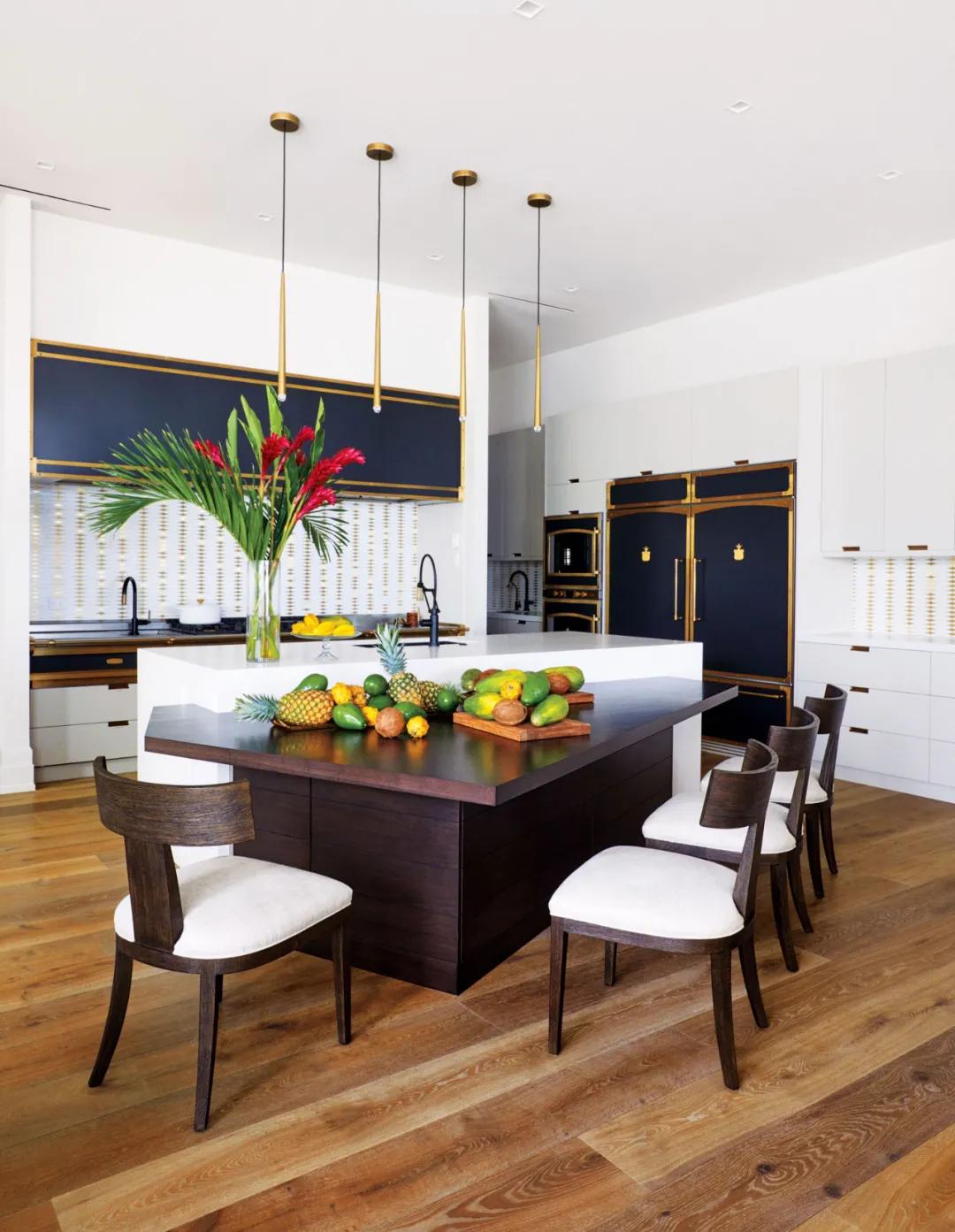 最能挣钱的网球女王们都住在什么样的大House?