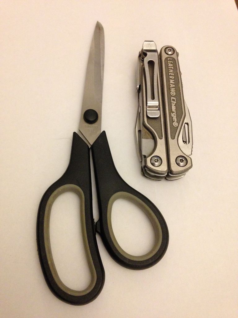 隔壁家的姐姐的找小裁，说她裙子松了，小裁用这个小技巧轻松改好