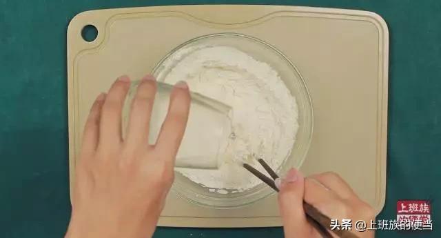 煎饼的做法不卷菜,煎饼该怎么做好吃又简单