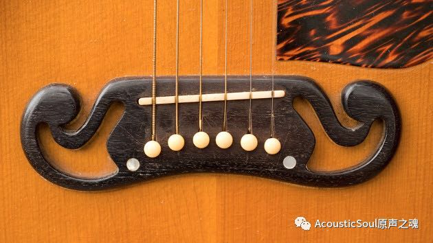 下琴码有螺栓就万事大吉？想多了......