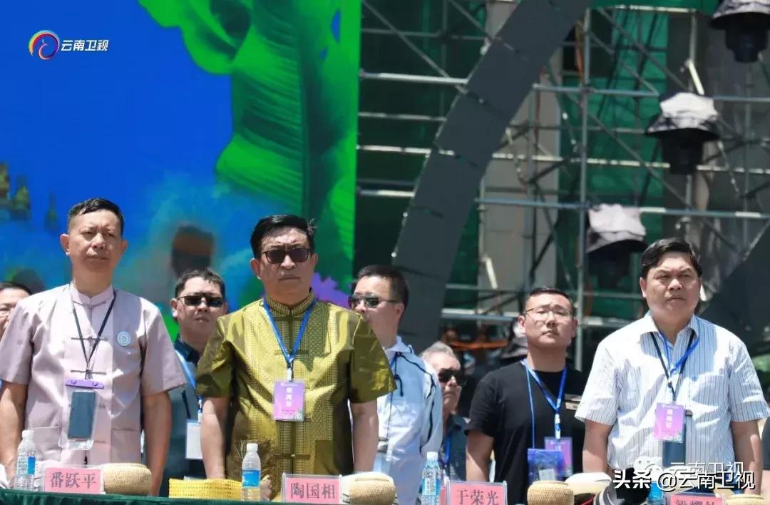 2019德宏泼水狂欢节,2019德宏国际泼水节图片