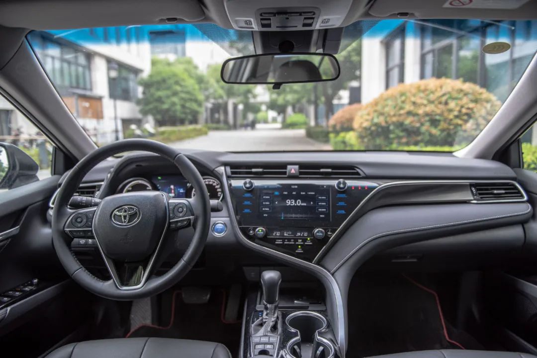 凯美瑞与佳美怎么选,03年丰田佳美和凯美瑞哪个好