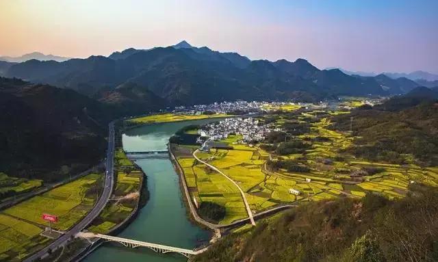 皖南绩溪仁里古村游记,打卡千年水街绩溪坎头古村落