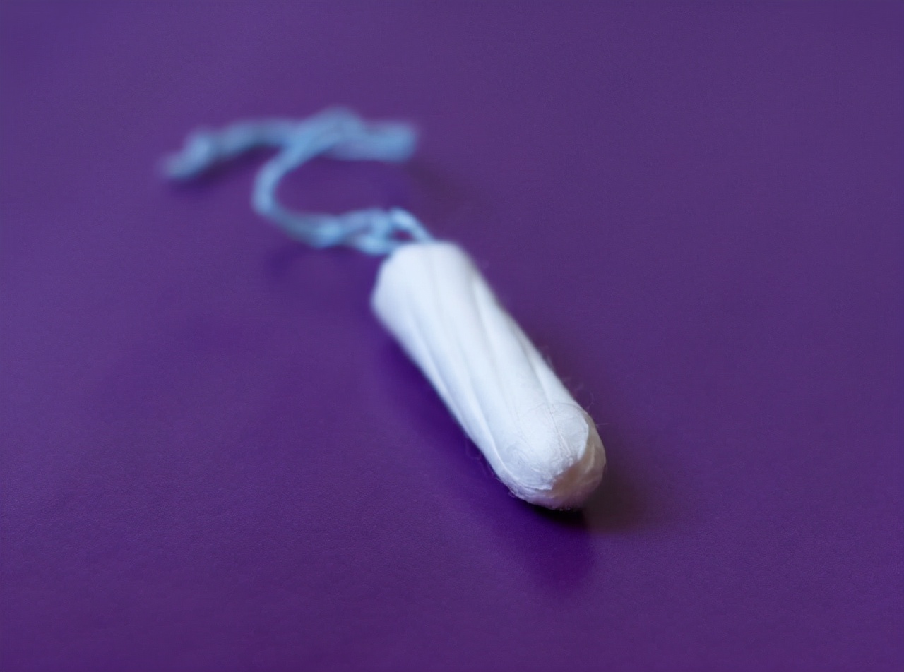 为何外国女人爱用卫生棉条,中国女人却很少用?可能与这几点有关