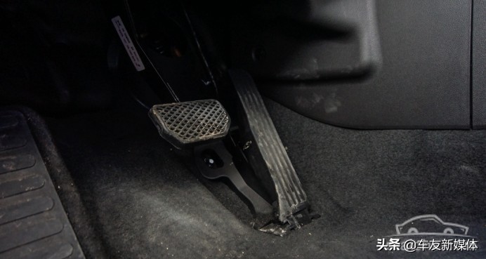 小鹏g3i520g,小鹏g32021款试驾