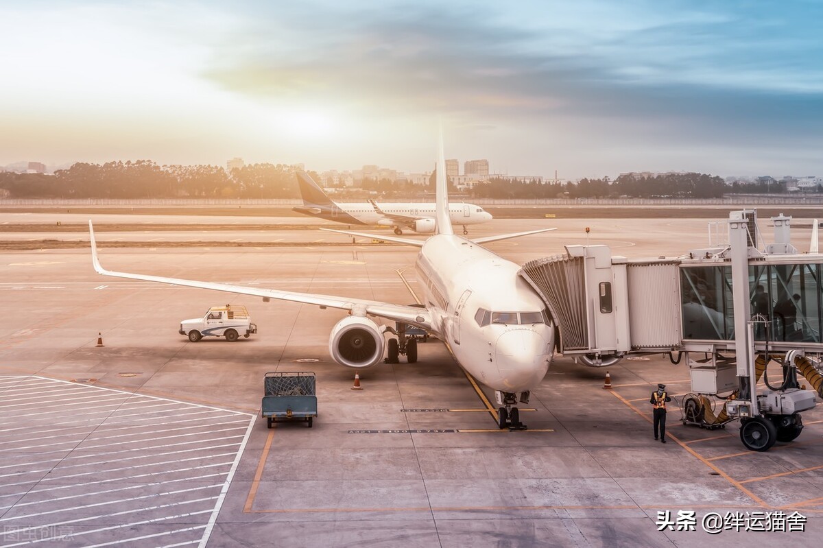 坐飞机可以带10000毫安充电宝吗,坐飞机可以携带20000毫安充电宝吗