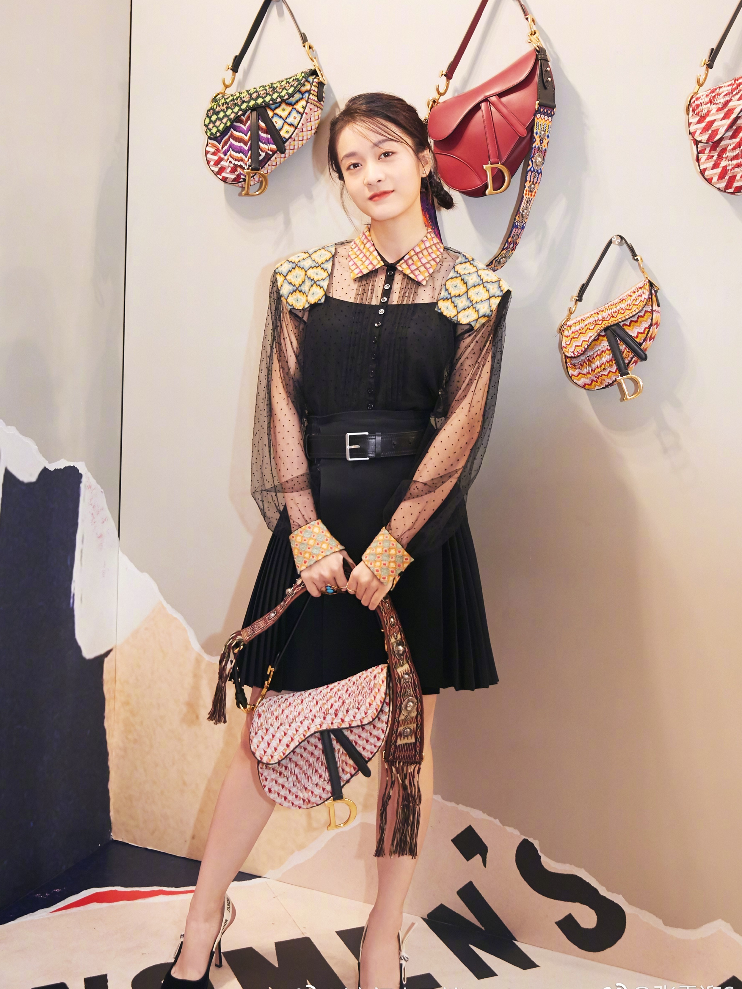 张雪迎时尚大片百变风格魅力十足,张雪迎机场清爽造型少女感十足