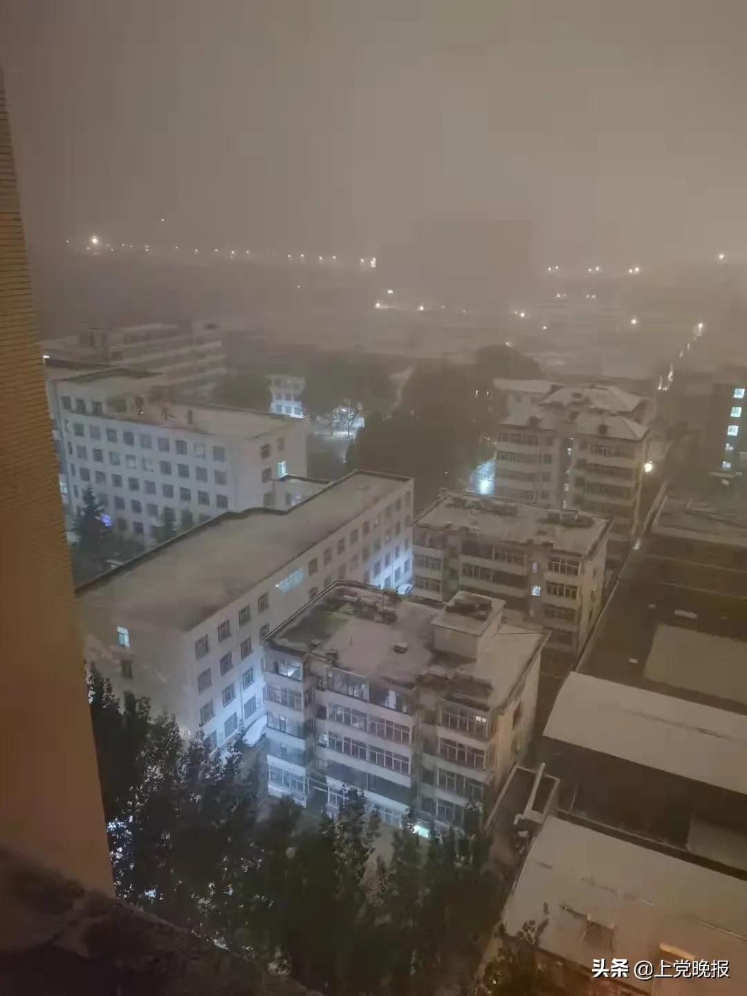 新闻来了完整版,2019年山西长治的第一场雪