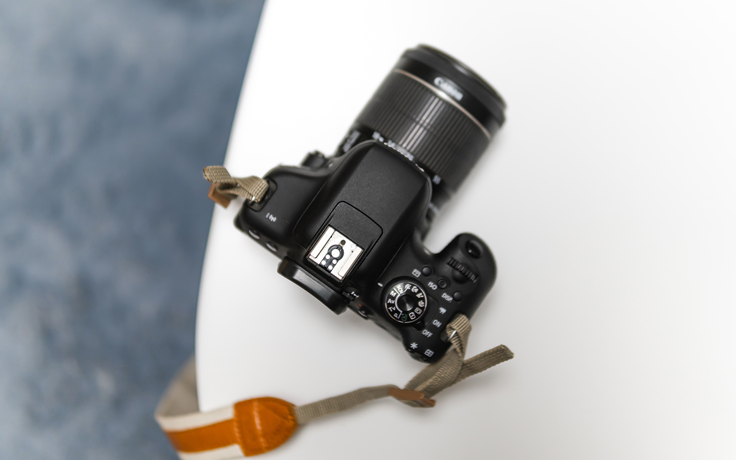 学生佳能相机推荐新手入门,佳能eos750d怎么拍摄