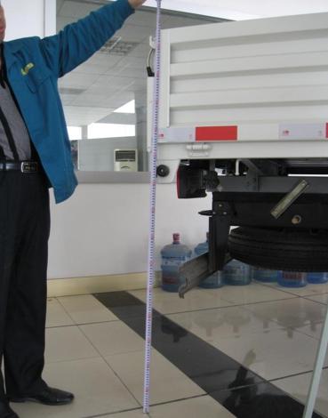 你的厢货车有歪斜的情况吗？如果有请看此文章