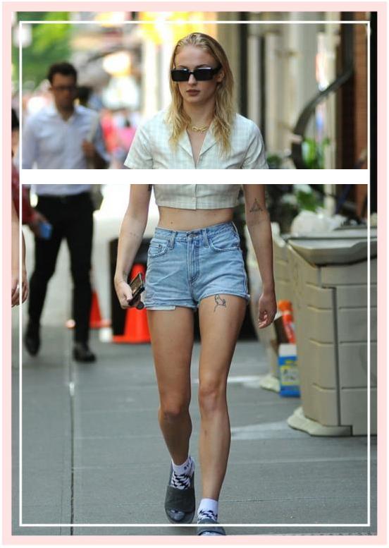 今年流行的简约风穿搭,简约时尚格子衣