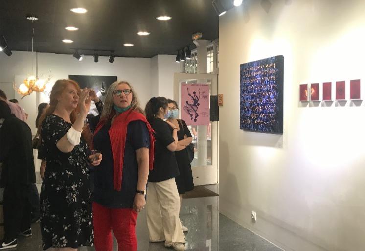 节育环在身体里40年了,遗忘在妈妈体内的节育环