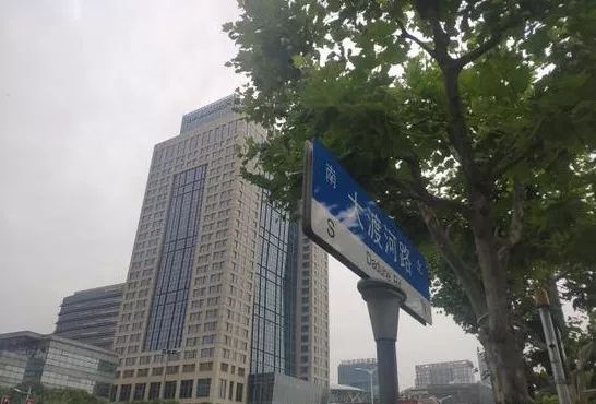 上市公司董事长性侵女童案,千亿集团性侵女童案