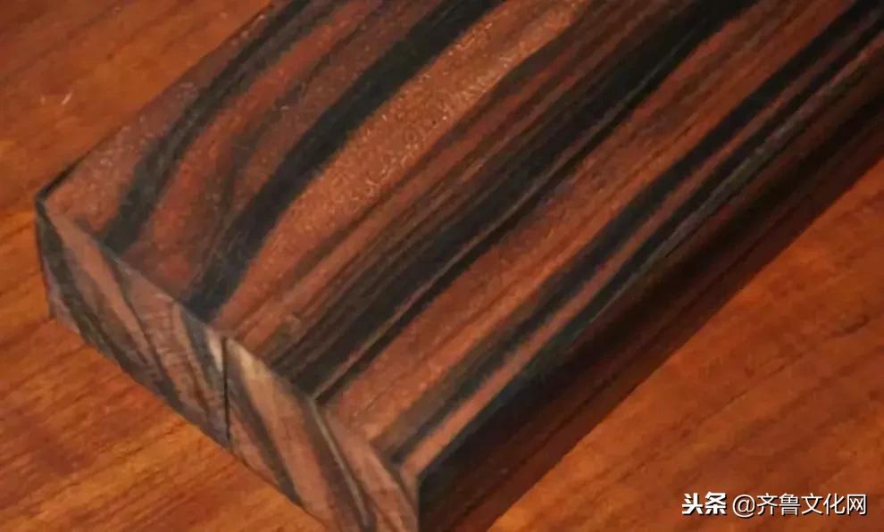 怎么分辨红檀,白檀紫檀青檀绿檀