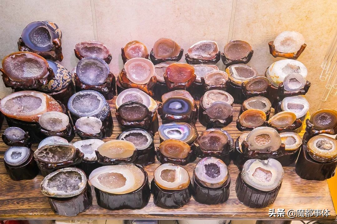 明星大咖同款！火了11年“锦鲤水晶”来啦，Blin...