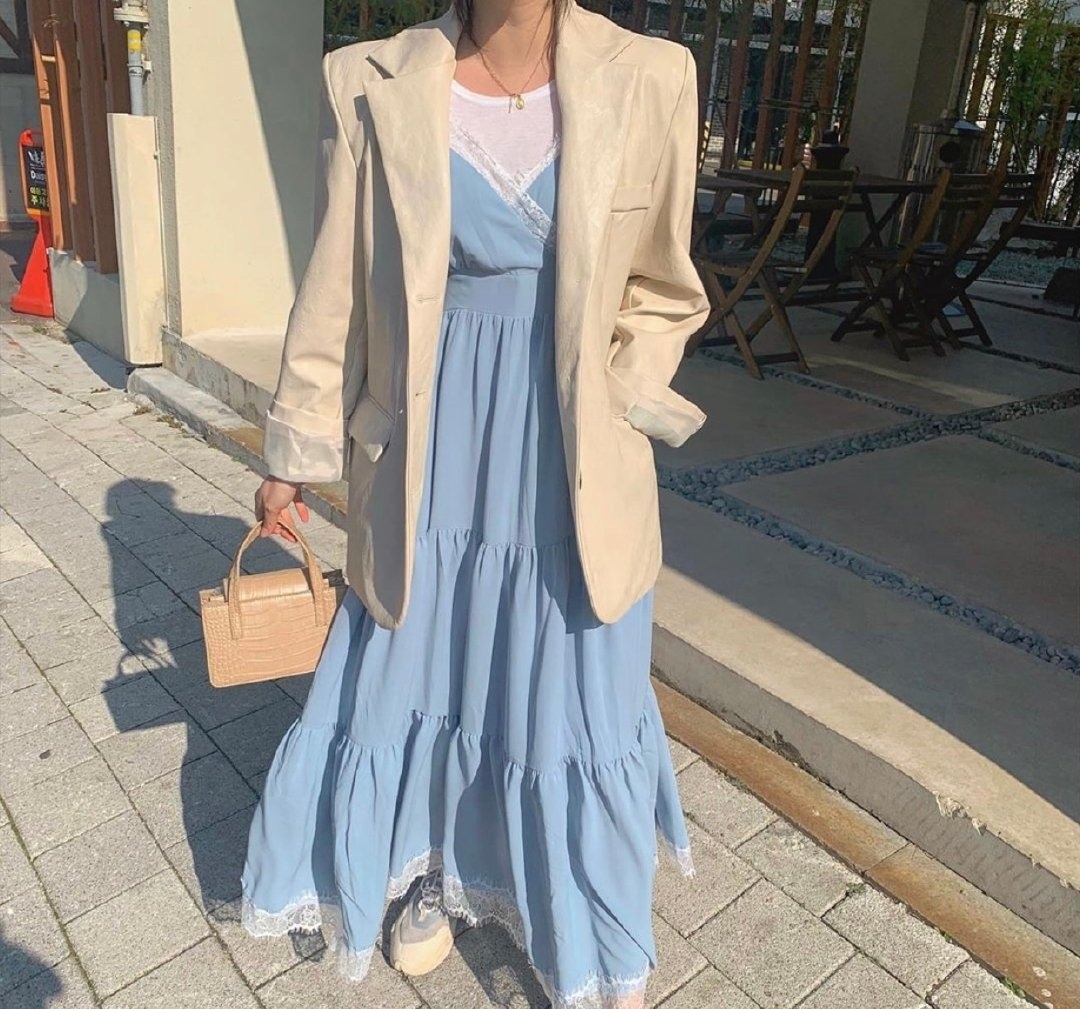 倪妮红裙子同款穿搭,倪妮同款复古黑裙穿搭