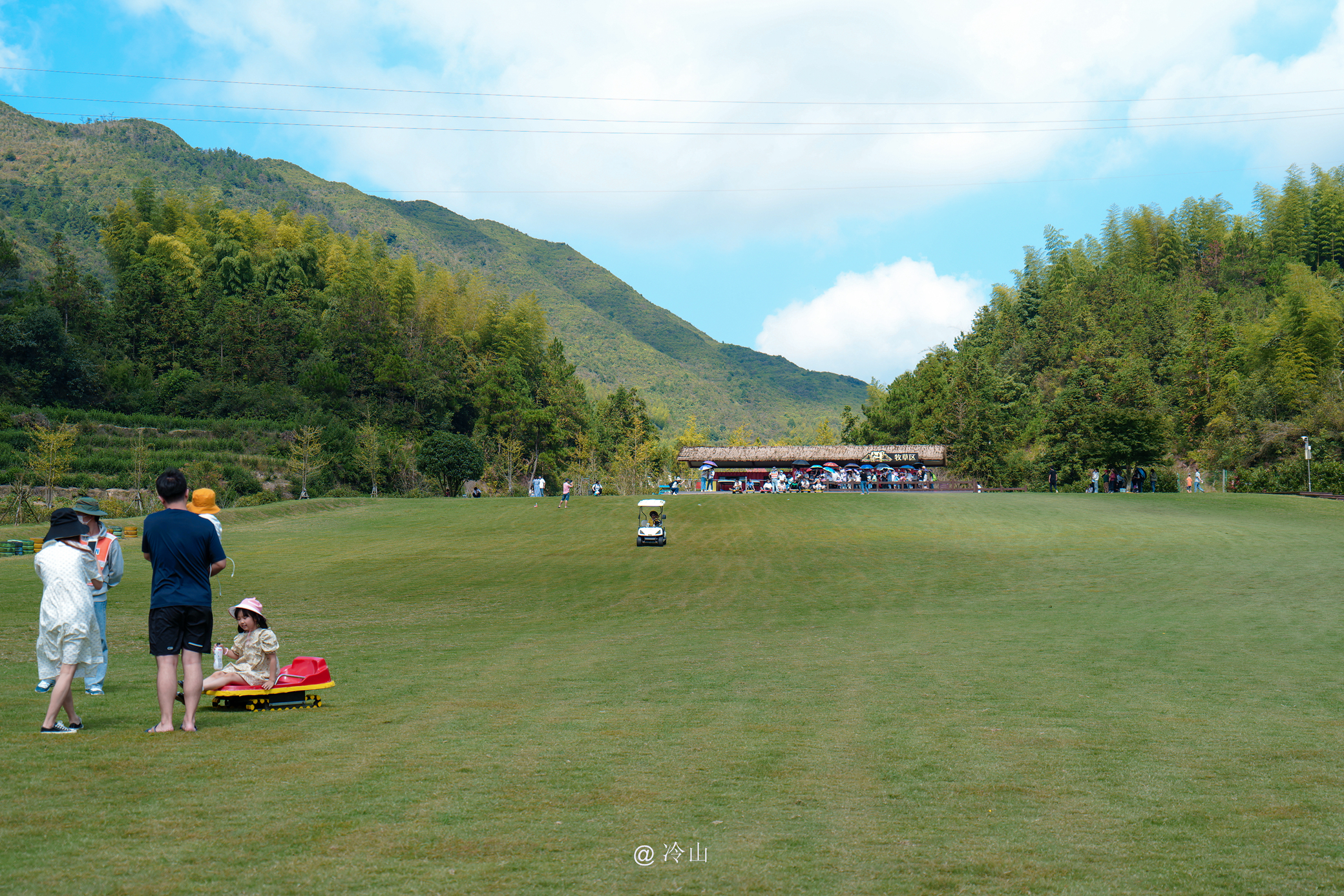 田园牧歌，温州的这座草原像童话