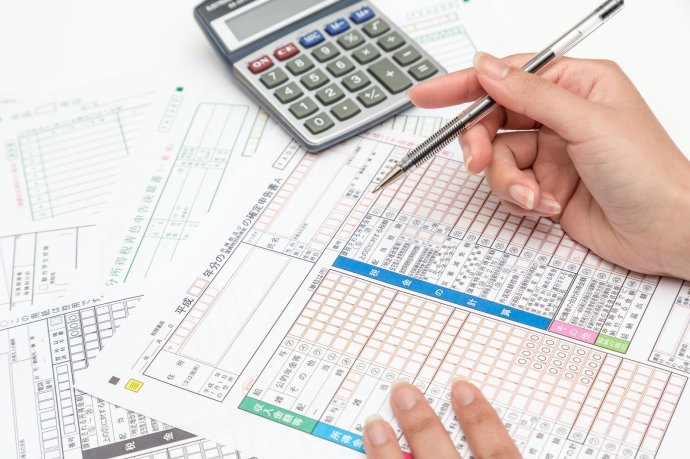 日本人18万年薪，为何只交800元个税？