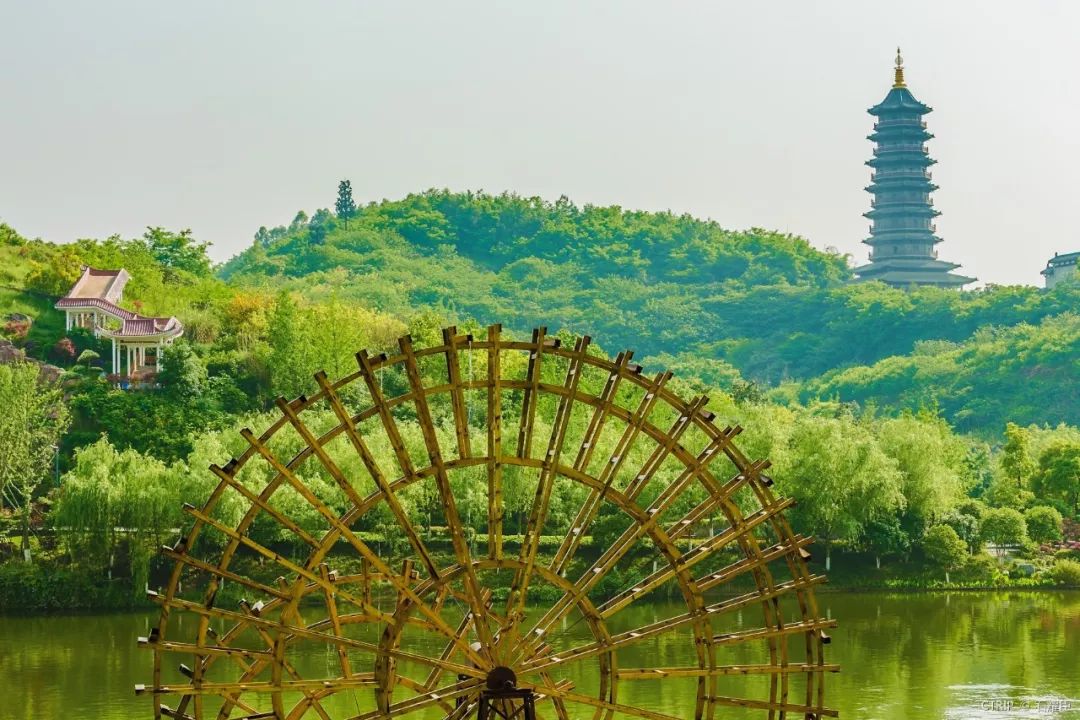 网红城市旅游攻略最全,适合旅游的好玩网红城市推荐