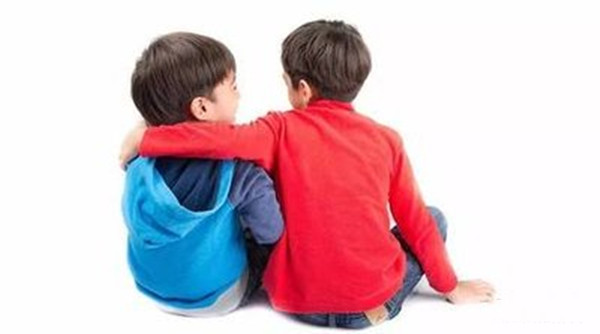 “妈妈,我今天被打了”,聪明妈妈从不会帮忙出气,而是这样去做