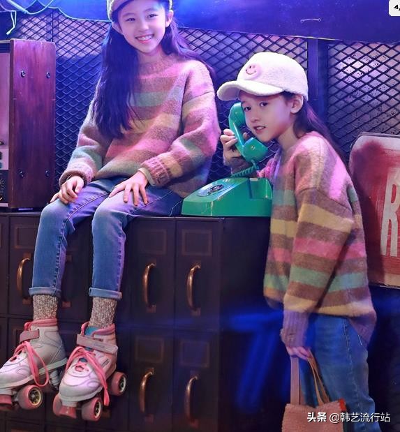 韩版宽松针织毛衣2017,最新款女士韩版手织毛衣18-21岁穿