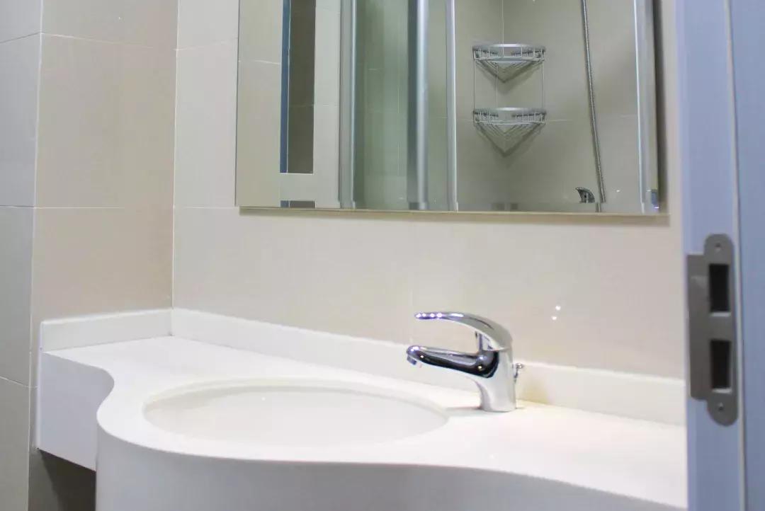 鏍″洯鍔炲叕浣撻獙,娌夋蹈寮忔牎鍥