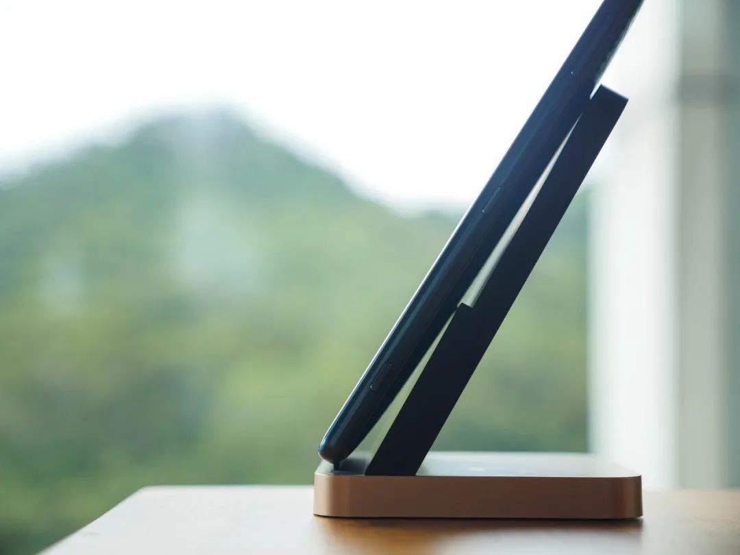 小米50w无线充小米10至尊,小米立式风冷无线充50w