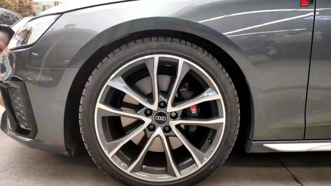 奥迪s4avant,奥迪s44.2