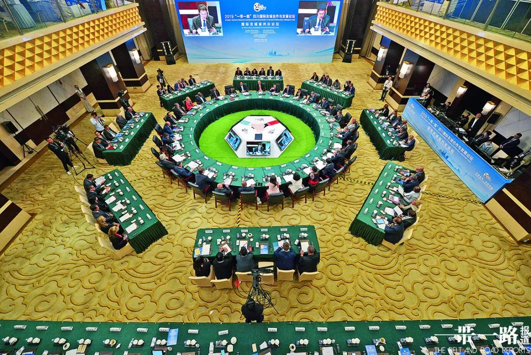 跨越时空友城记⑧成都：与世界共舞（中英文）