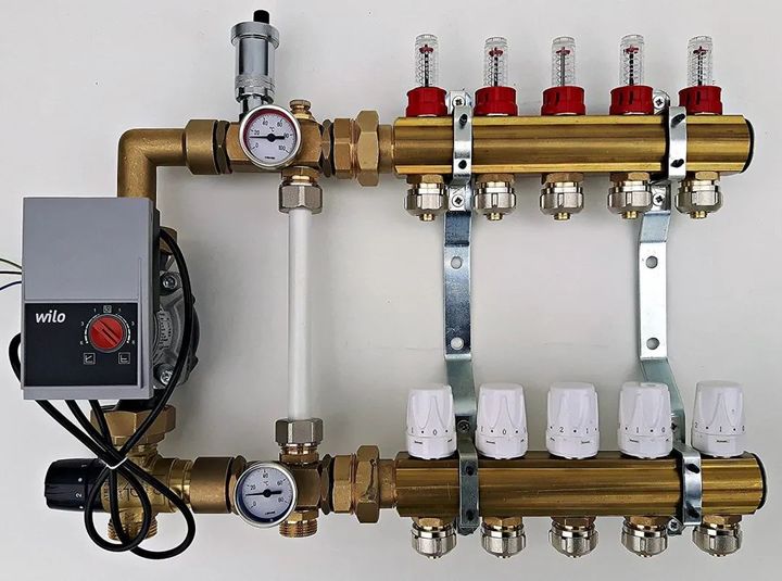 家里安装地暖和暖气哪个好,家里装电地暖好还是空调好