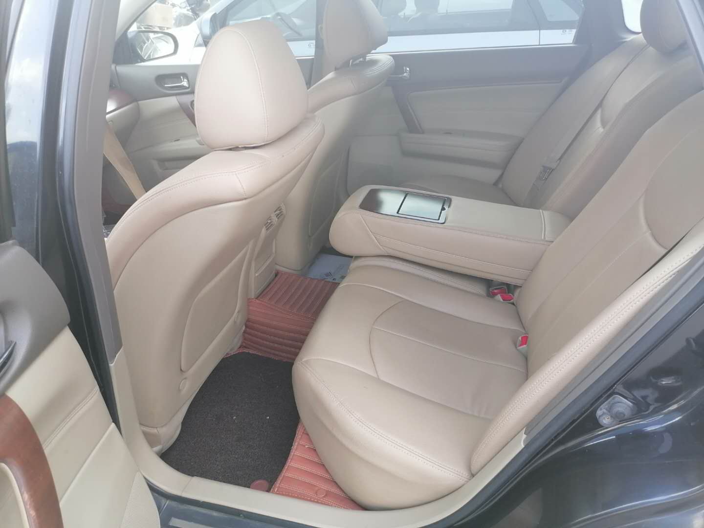 07年天籁2.3二手多少价格,二手天籁大沙发价格