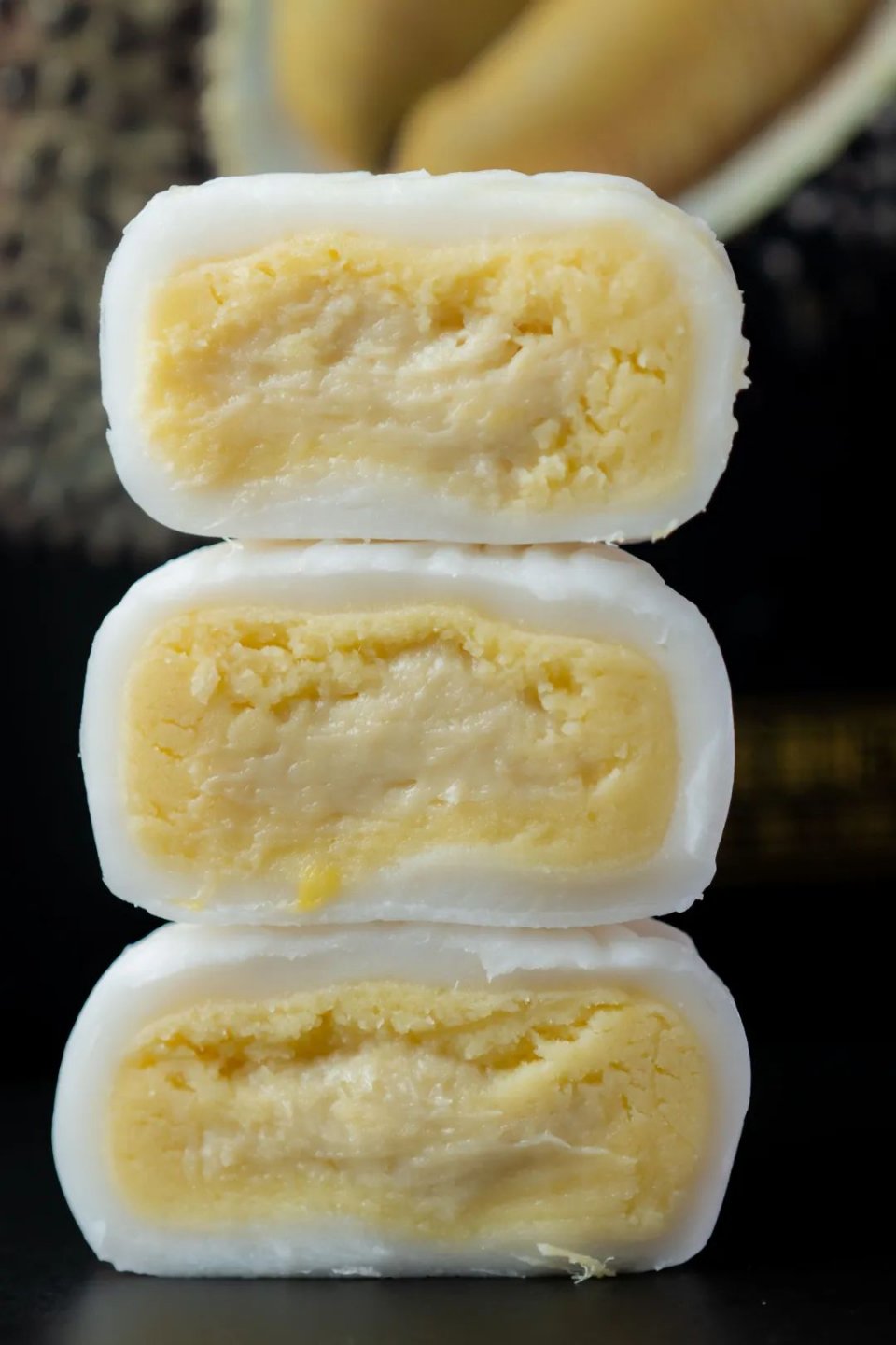 网红爆款猫山王榴莲月饼,高端榴莲猫山王榴莲冰皮月饼