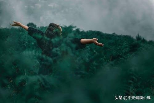 心理学怎么停止胡思乱想,心理学为什么胡思乱想